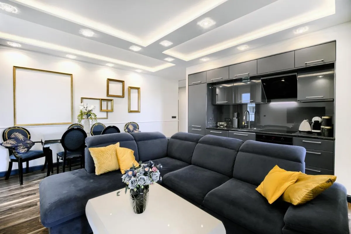 Image 2 of About Art Apartments – Sikorskiego
