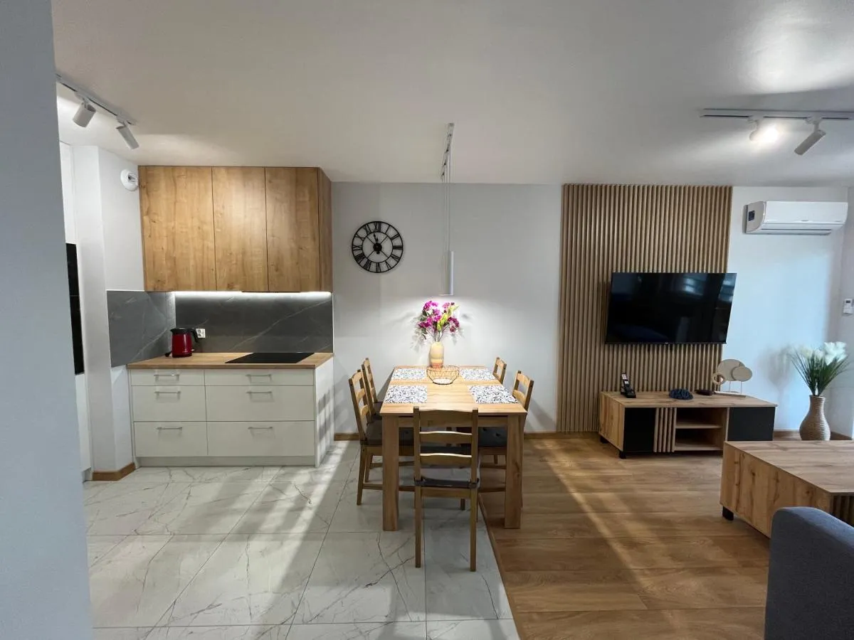 Image 1 of Apartament 45