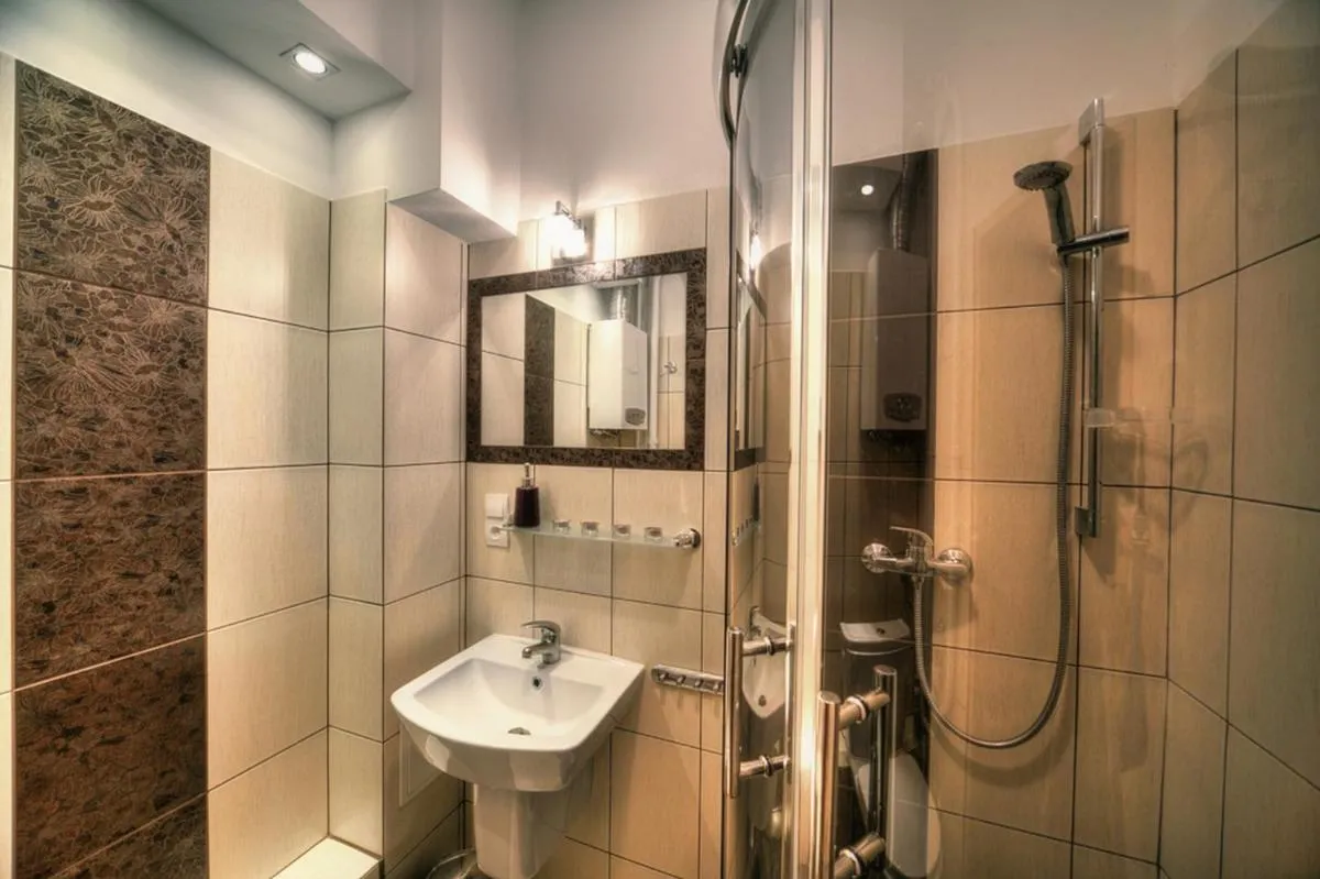 Image 2 of Apartament Central