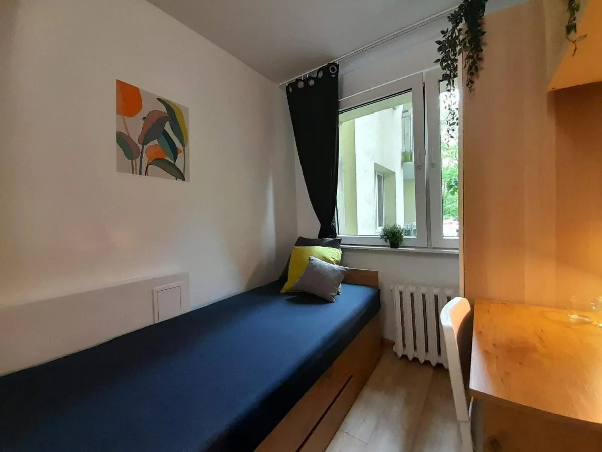Image 5 of Apartament Familly Hostello – 5 osobnych pokoi, blisko Areny i Lotniska