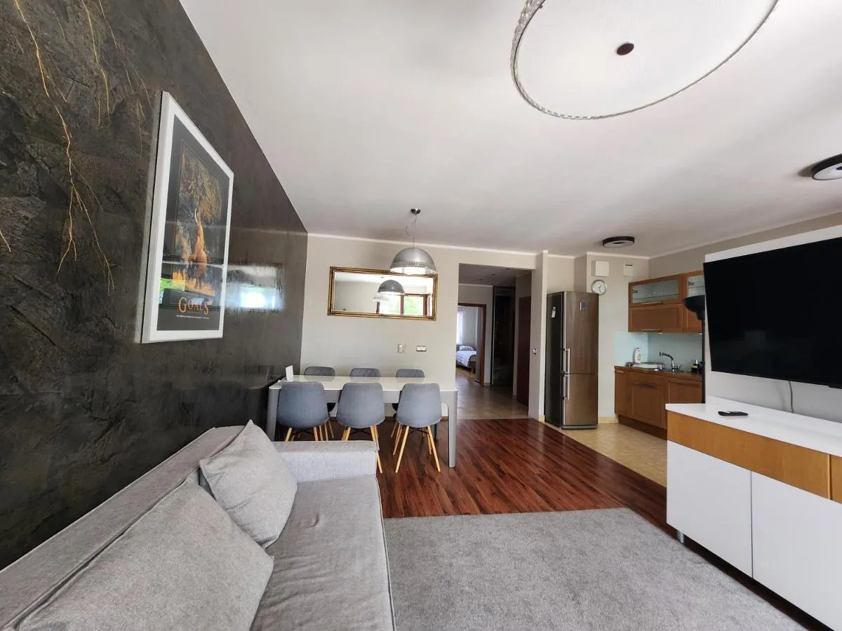 Image 2 of Apartament Karkonoska z garażem