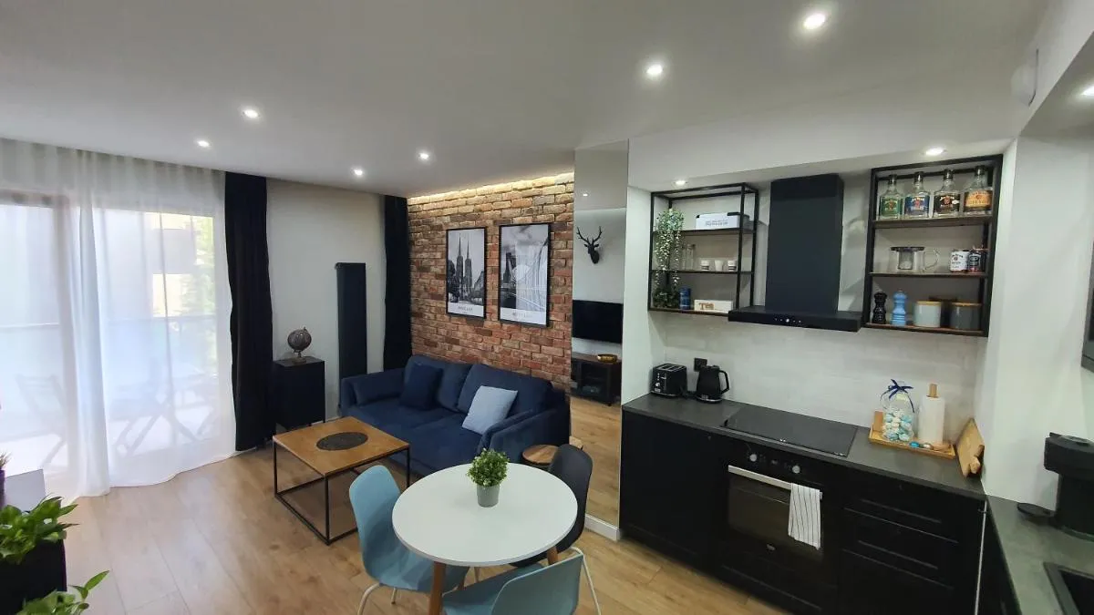 Image 1 of Apartament Midnight Blue