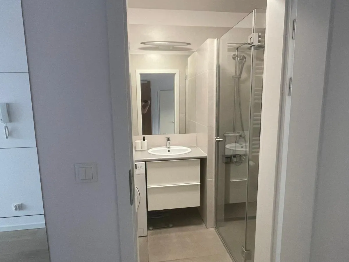 Image 2 of Apartament Parking & Balkon
