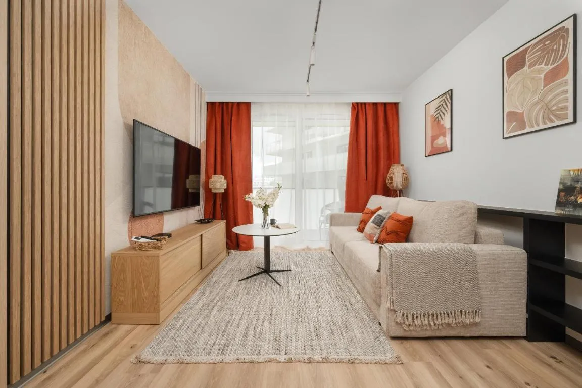 Image of Apartamenty Central Park Wrocław z Balkonem i Parkingiem by Renters Prestige