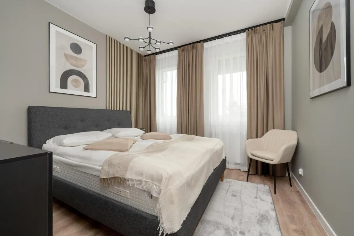 Image 2 of Apartamenty Zwycięska z klimatyzacją, FREE GARAGE Wrocław by Noclegi Renters