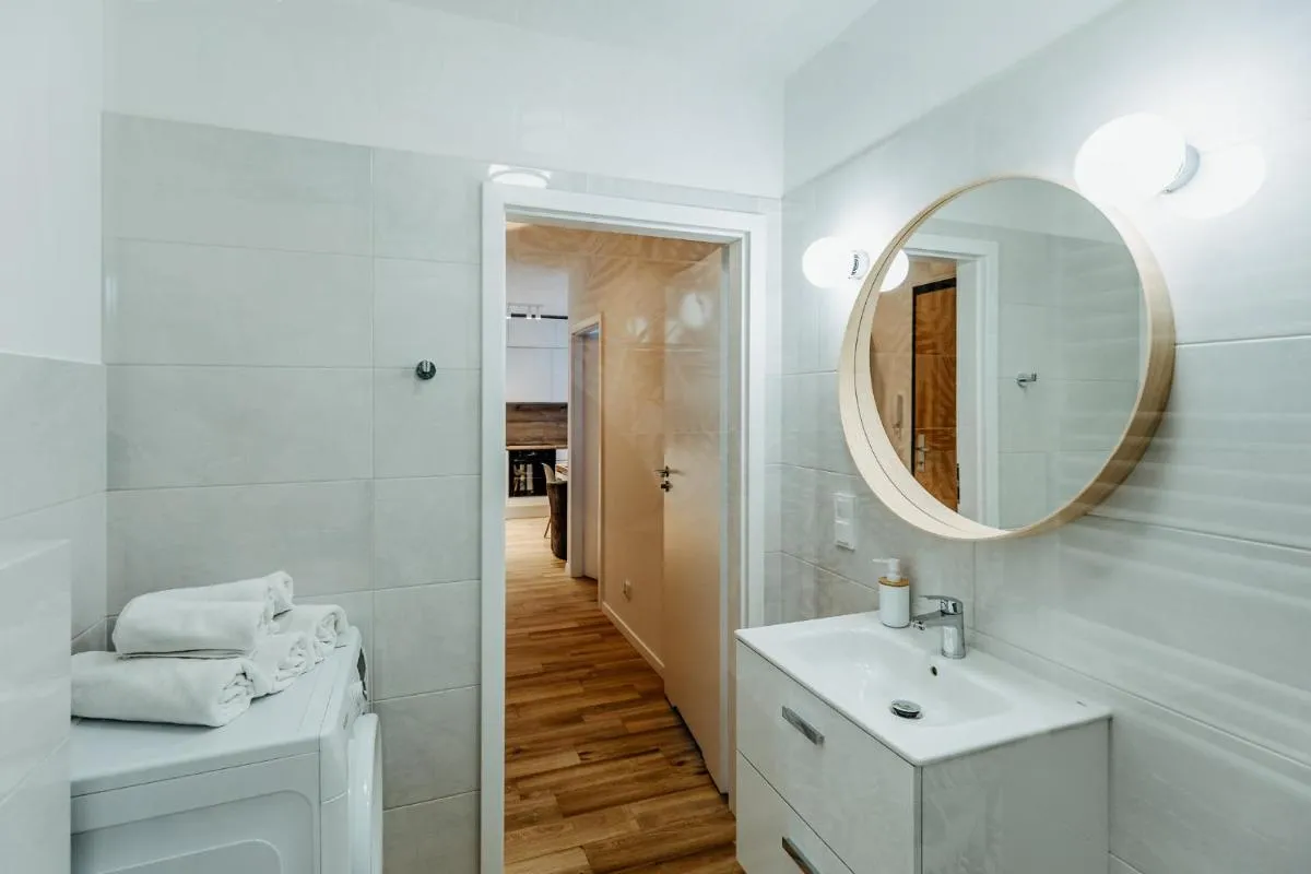 Image 1 of Apartamenty niedaleko dworca od WroclawApartament-pl