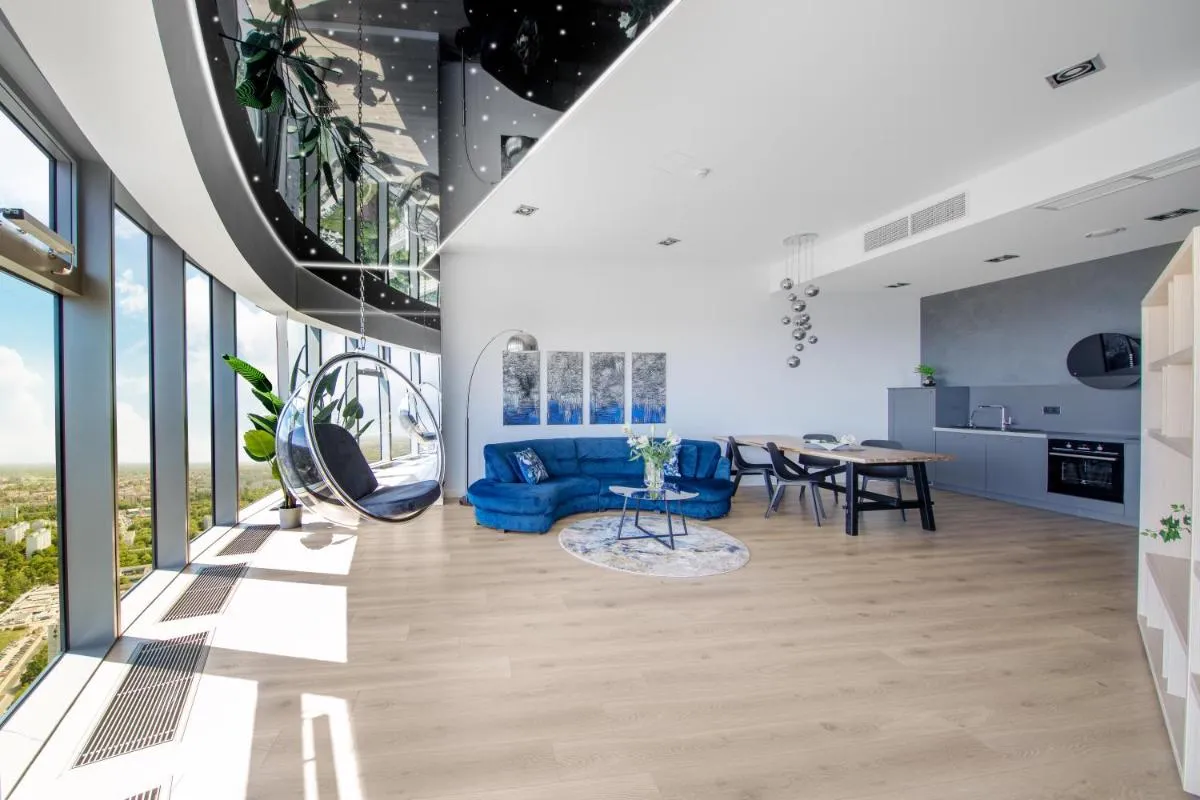 Image 1 of Apartamenty w Sky Tower