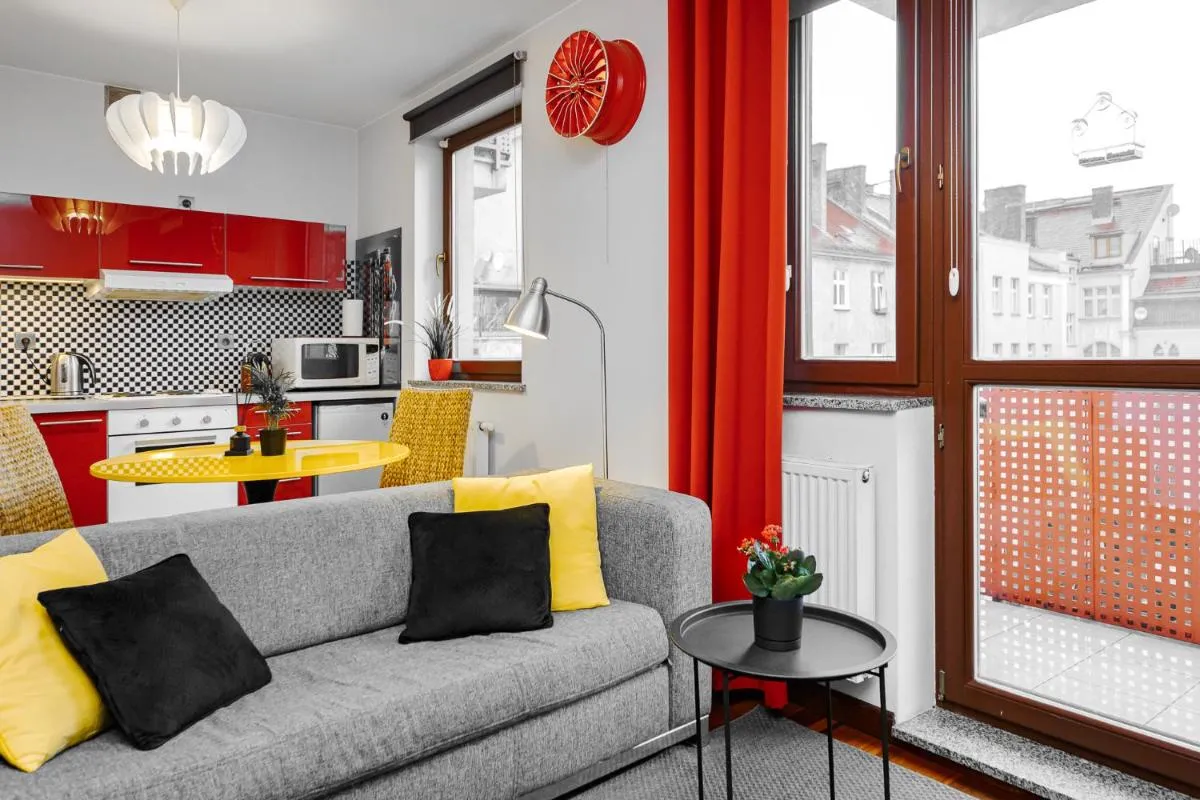 Image 3 of Aura Apartment