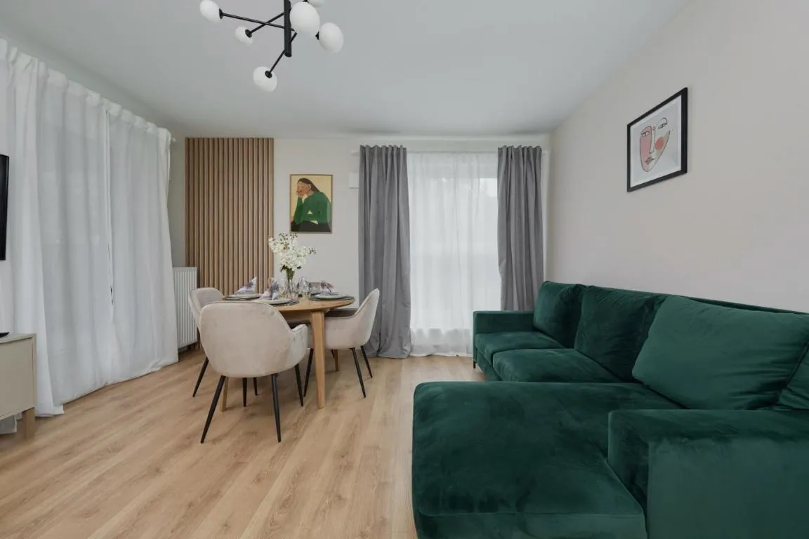 Image of Beautiful 3-Bedroom Apartment Gwiaździsta 18 by Noclegi Renters