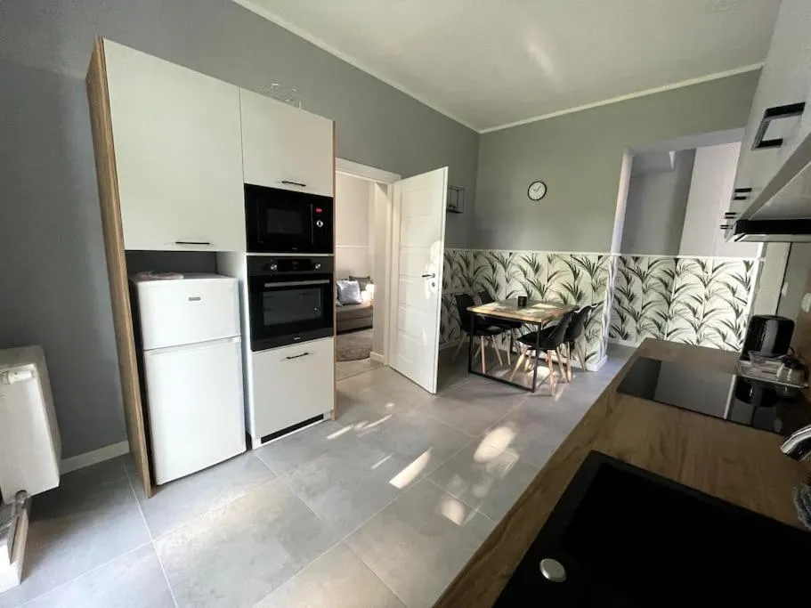 Image of Big Apart next to Galeria Dominikańska – 4 Rooms