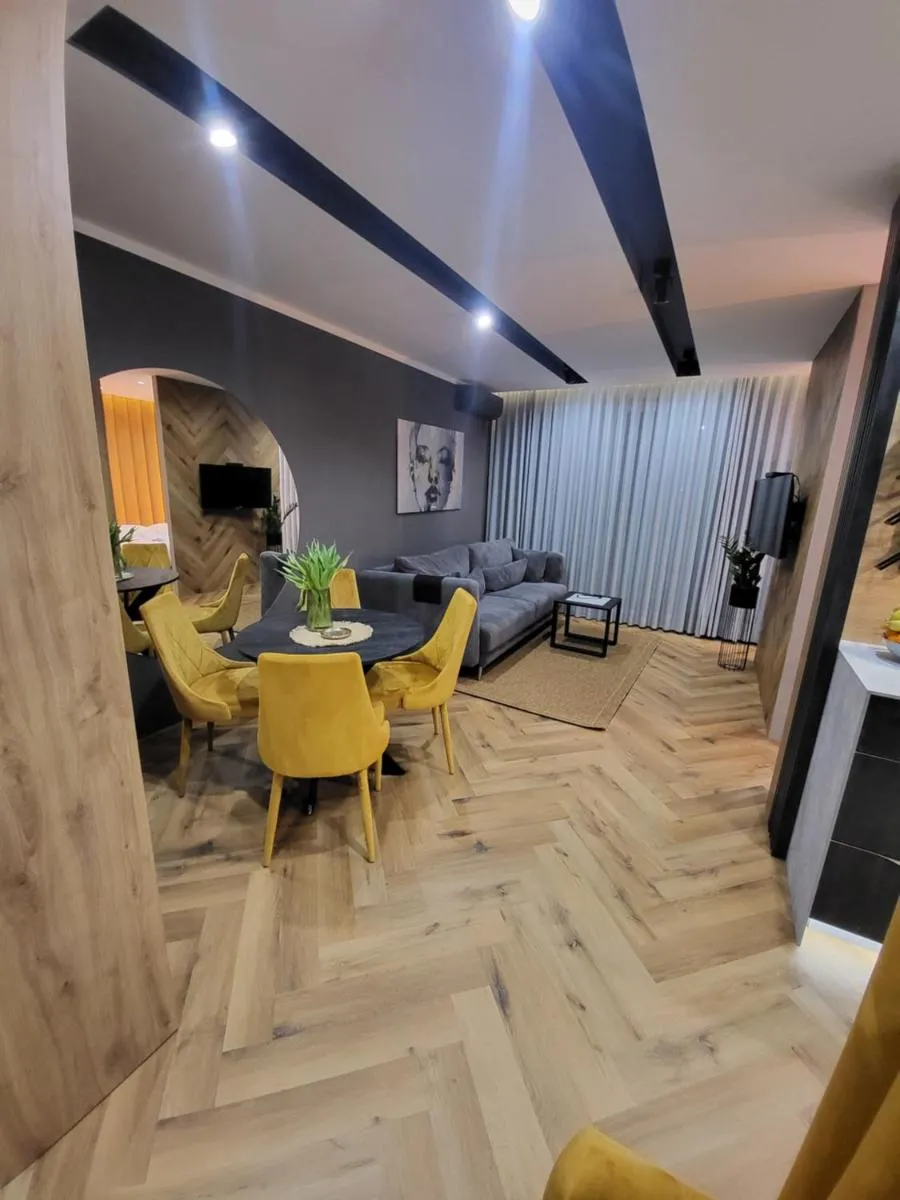 Image 4 of BlackStar Apartment