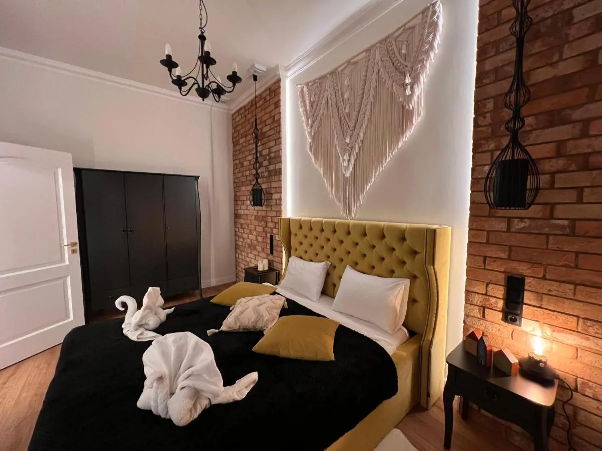 Image 1 of Brick Castle – Apartament Helga