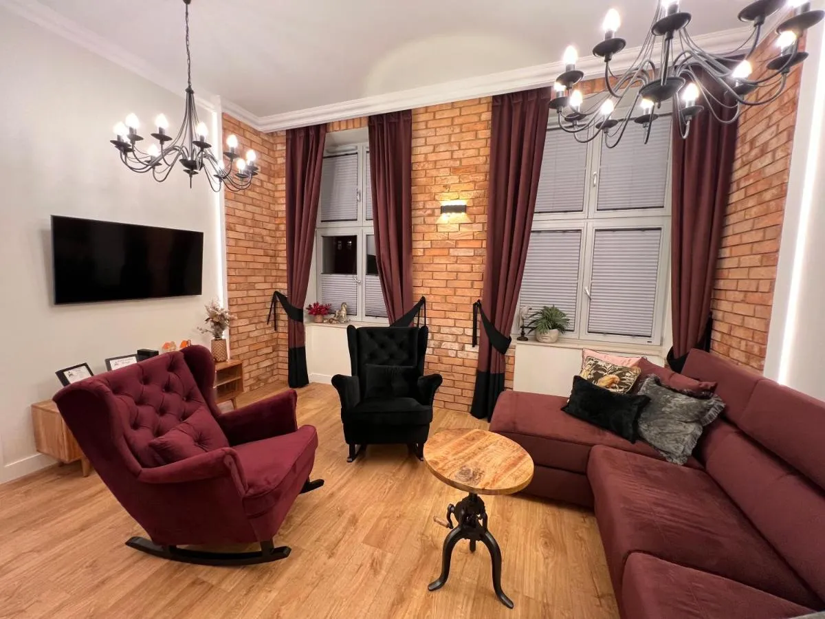 Image 3 of Brick Castle – Apartament Helga