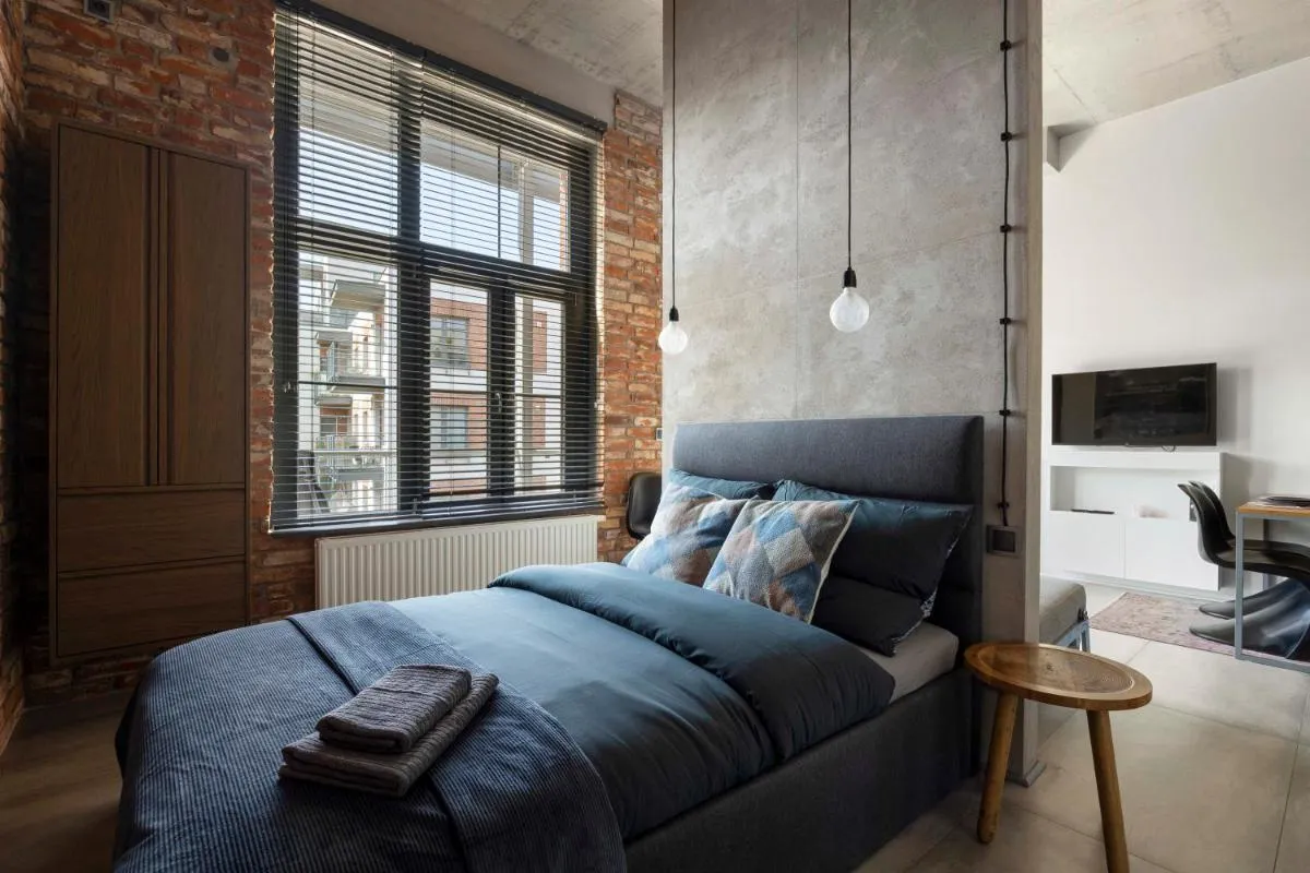 Image 3 of Brooklyn Loft Apartment – Old Town, free parking