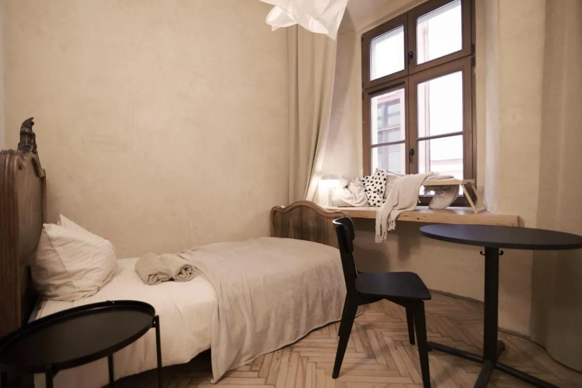 Image 1 of Charming apartment / Old Town City Center