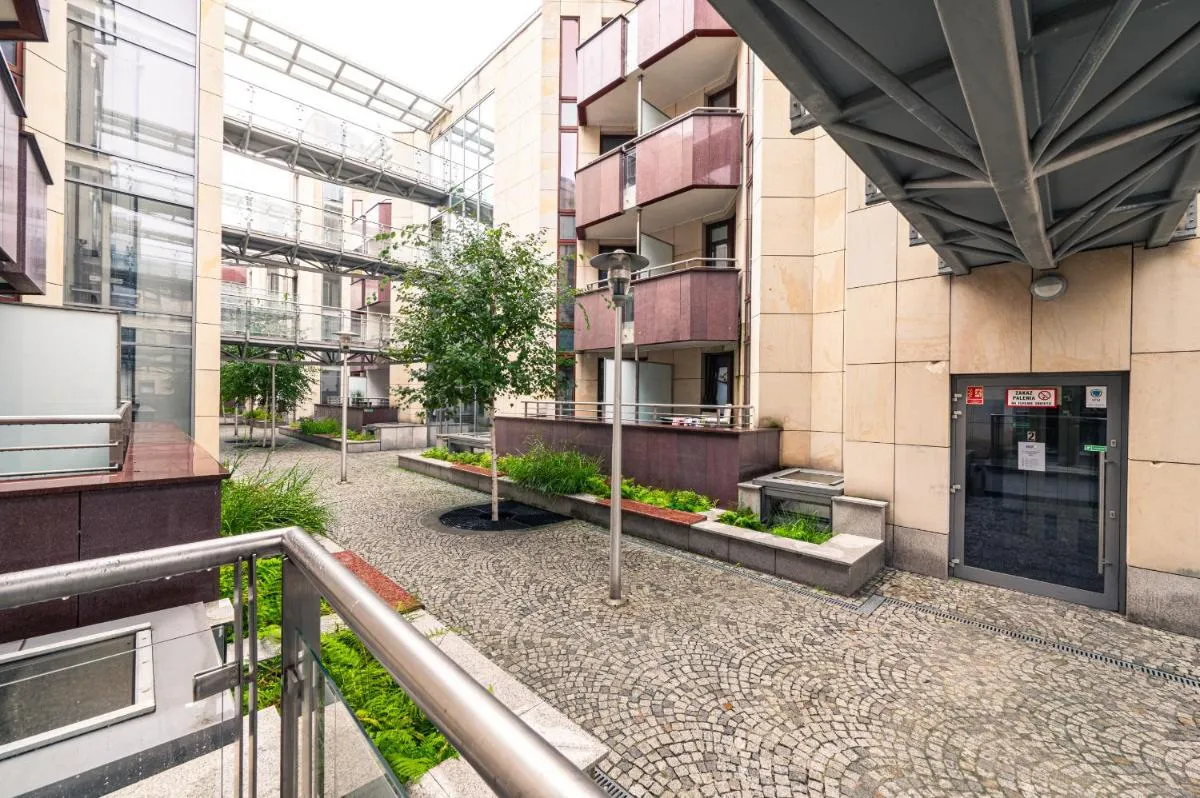 Image 5 of City Center Apt – Parking, Balcony, Workspace, AC – by Rentujemy