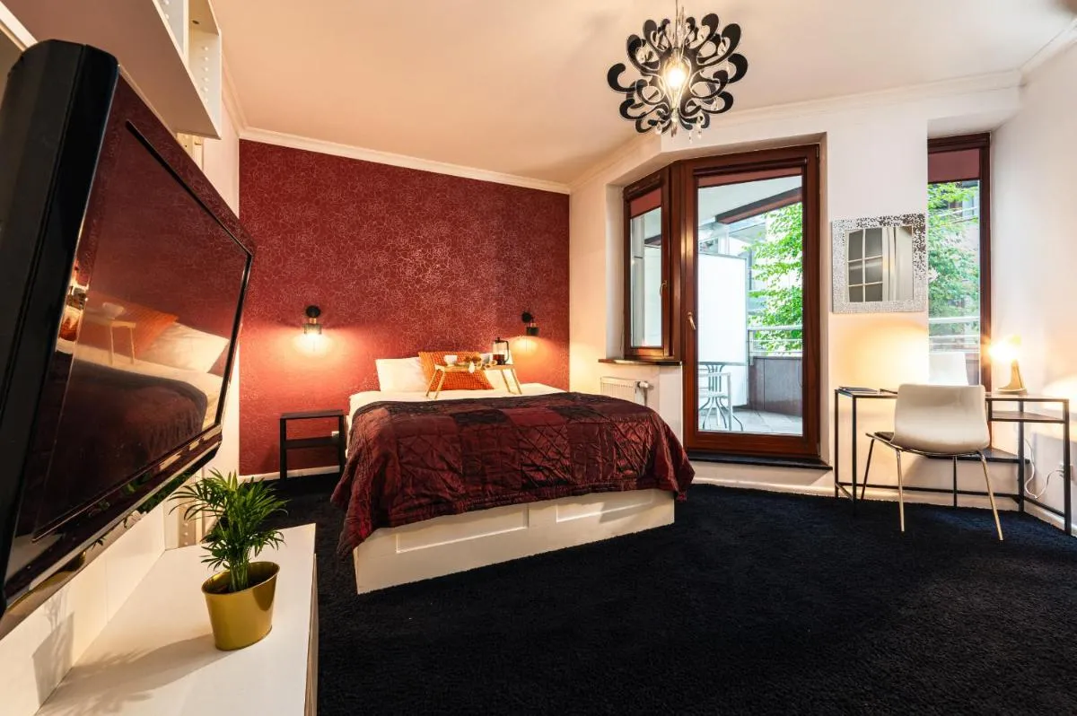 Image 1 of City Center Apt – Parking, Balcony, Workspace, AC – by Rentujemy