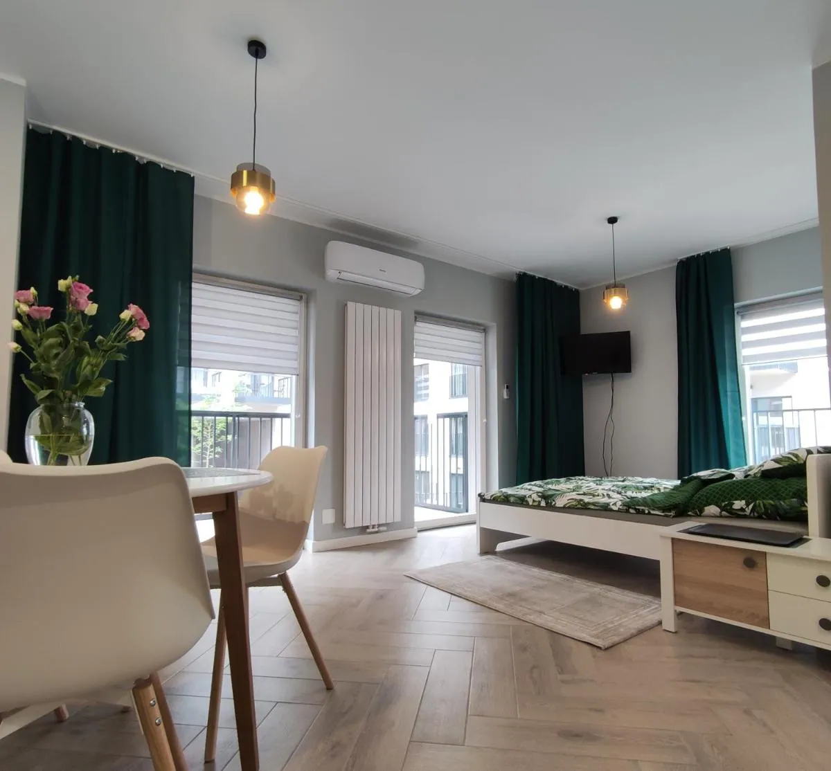 Image 2 of Elegant&cosy2