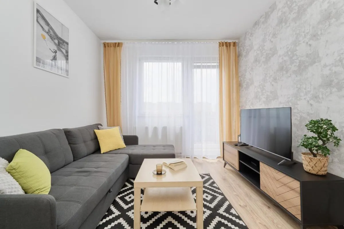 Image 1 of Family Apartment Kamienna with Balcony 1,5 km to Wroclavia by Noclegi Renters
