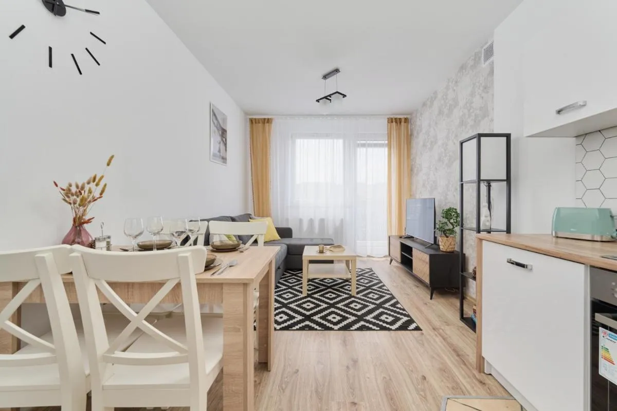 Image 5 of Family Apartment Kamienna with Balcony 1,5 km to Wroclavia by Noclegi Renters