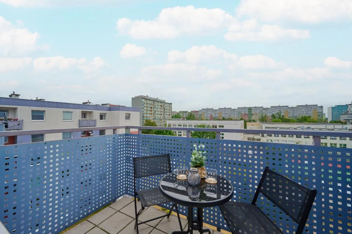 Image 4 of Family Apartment Kamienna with Balcony 1,5 km to Wroclavia by Noclegi Renters