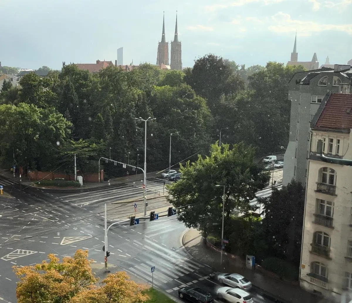 Image 5 of Funky Vibes Apart – Wyszyńskiego 55 – self check-in 24h – free parking