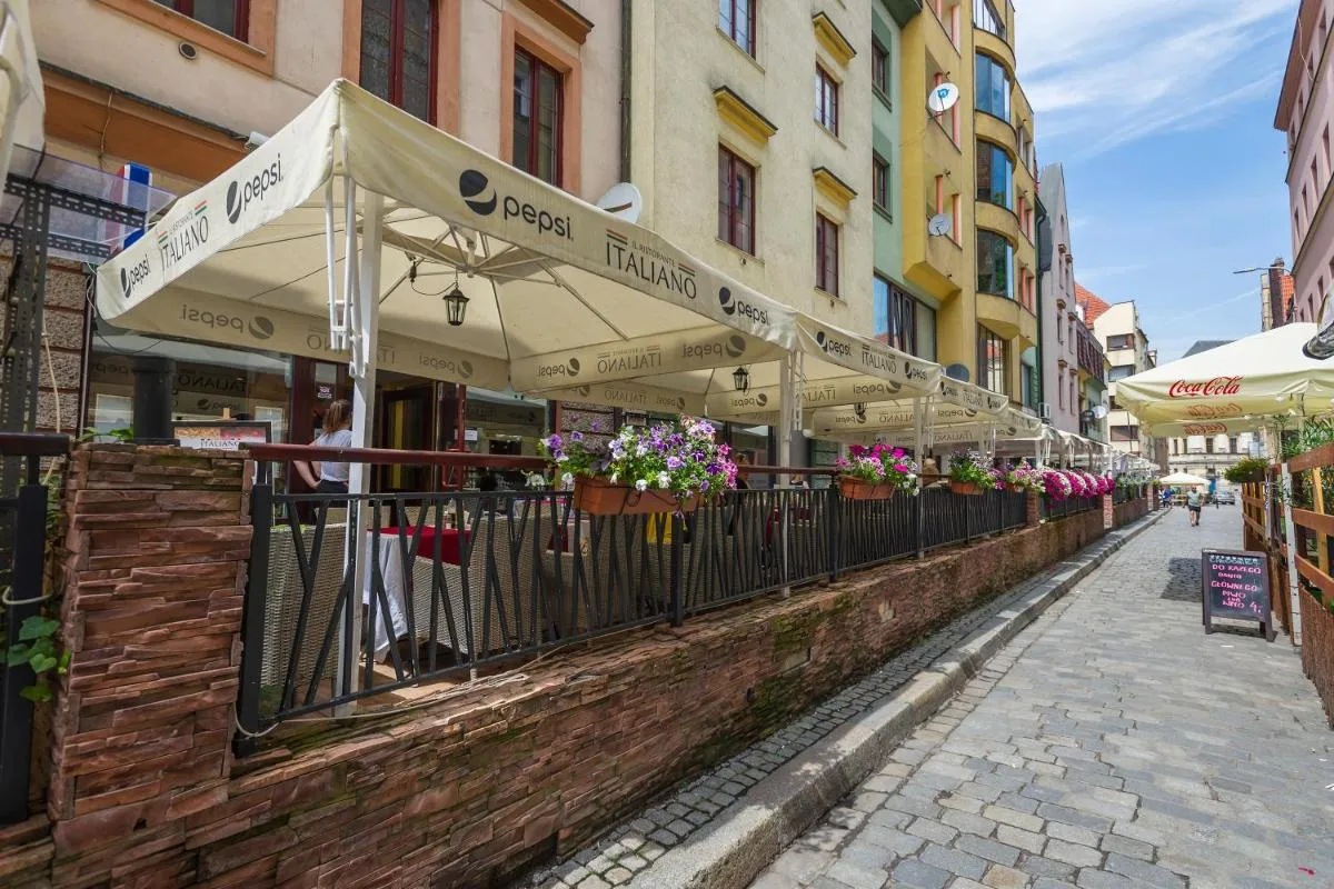 Image 4 of Galeria Italiana Apartments