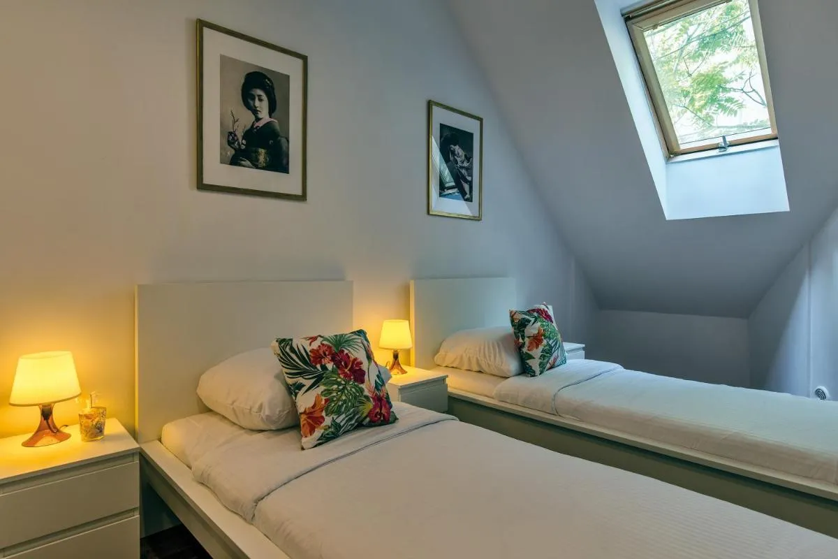 Image 1 of Galeria Italiana Apartments
