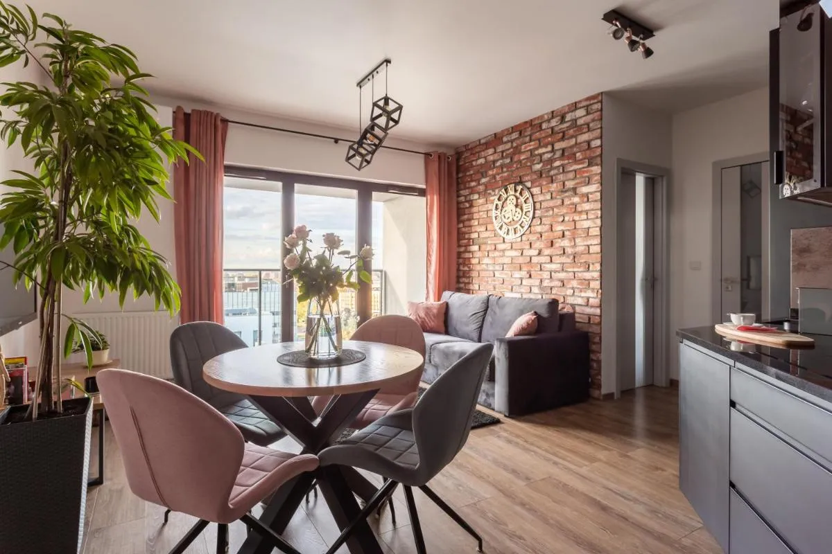 Image 2 of Glamour Apartment City View