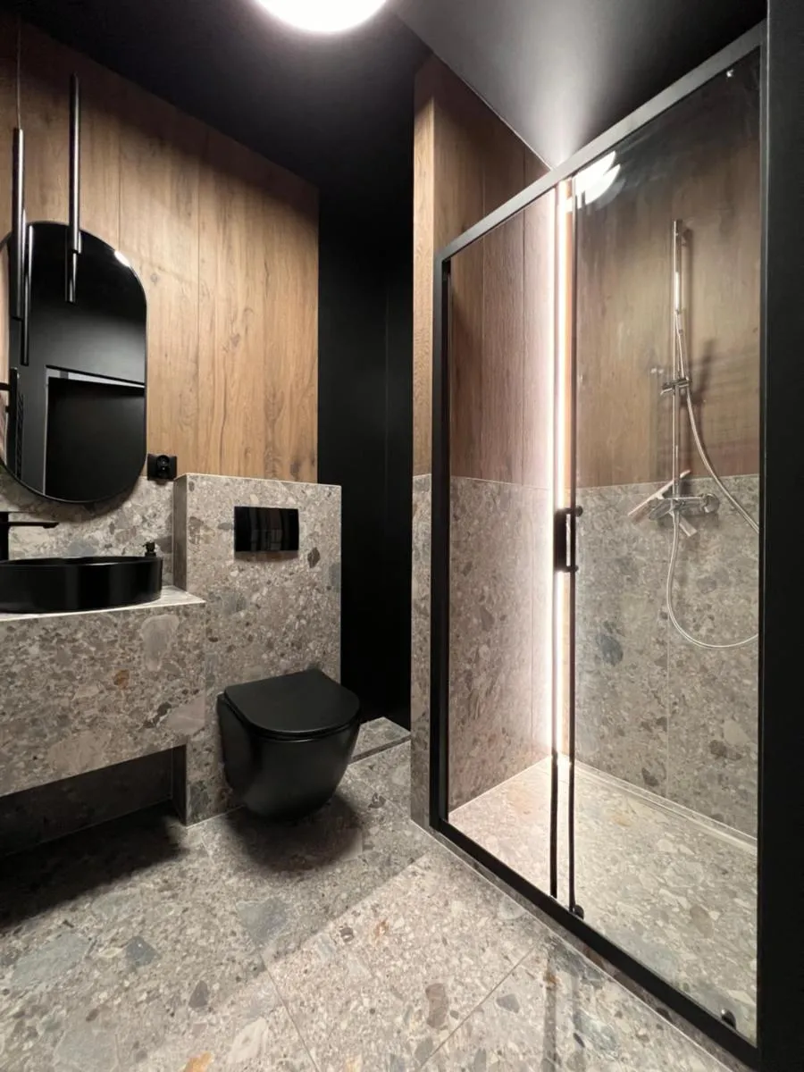 Image 6 of Gold Sleep apartament we Wrocławiu z prywatnym jacuzzi i dużym łóżkiem