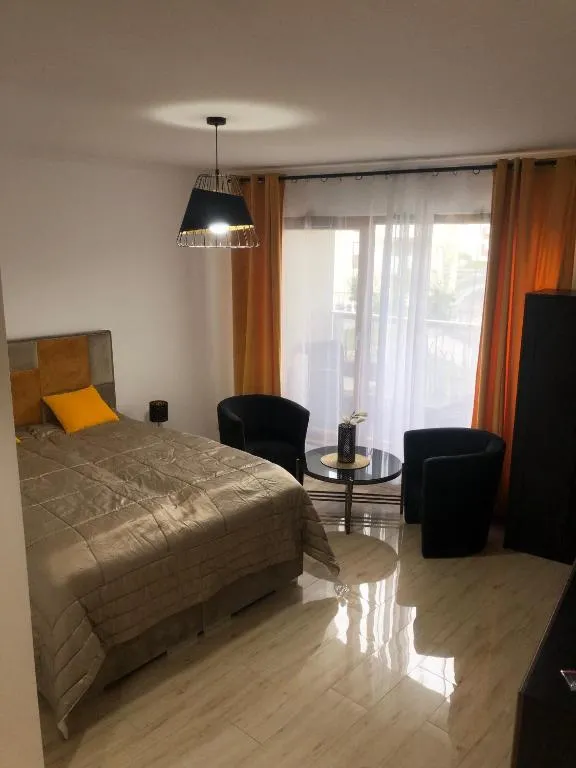 Image of Golden Apartment