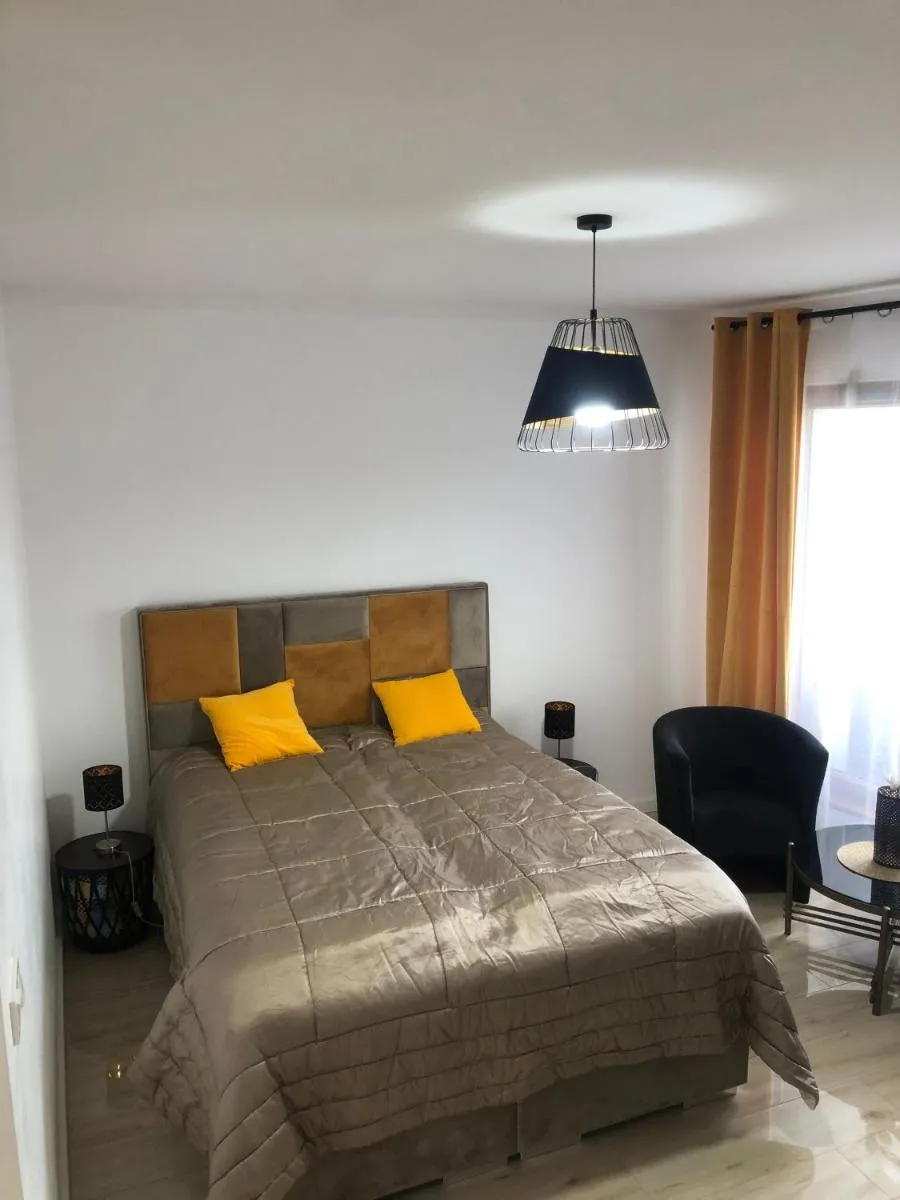 Image 1 of Golden Apartment