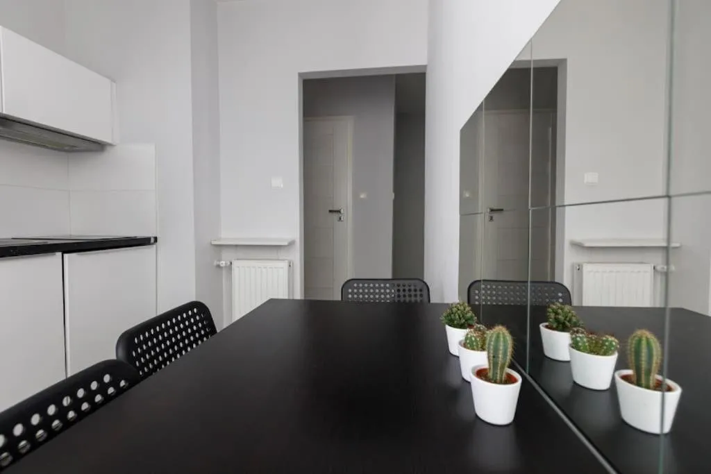 Image 6 of Golden Apartment Wroclaw – One Bedroom Apartment – Rynek Square&Widok