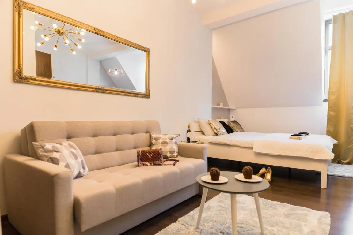 Image of GoldenEye Apartment Center
