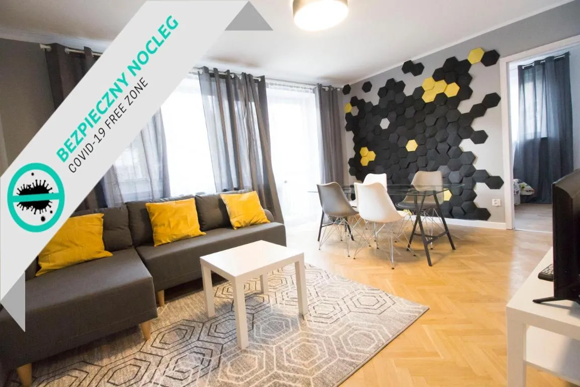 Image of HAPPYESTATE – Old Town – Apartamenty przy Rynku