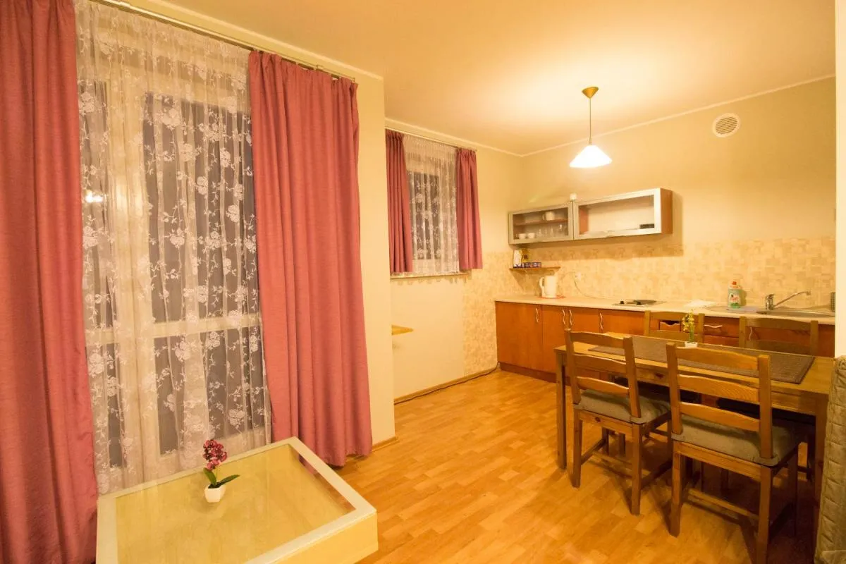 Image 1 of Happy Apartments – Economy