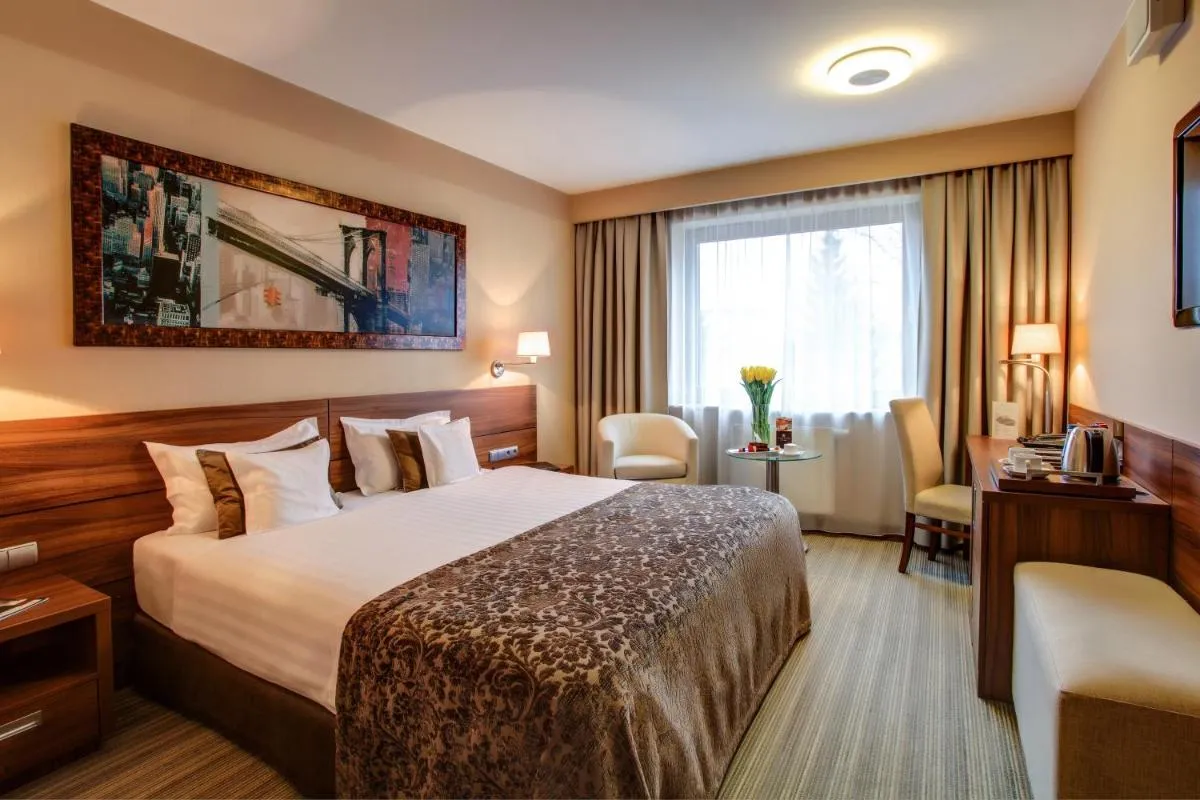 Image 1 of Haston City Hotel