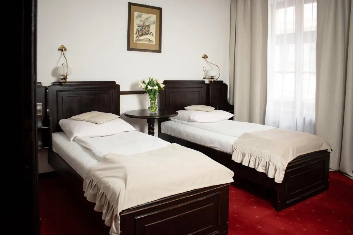 Image 2 of Hotel Dwór Polski