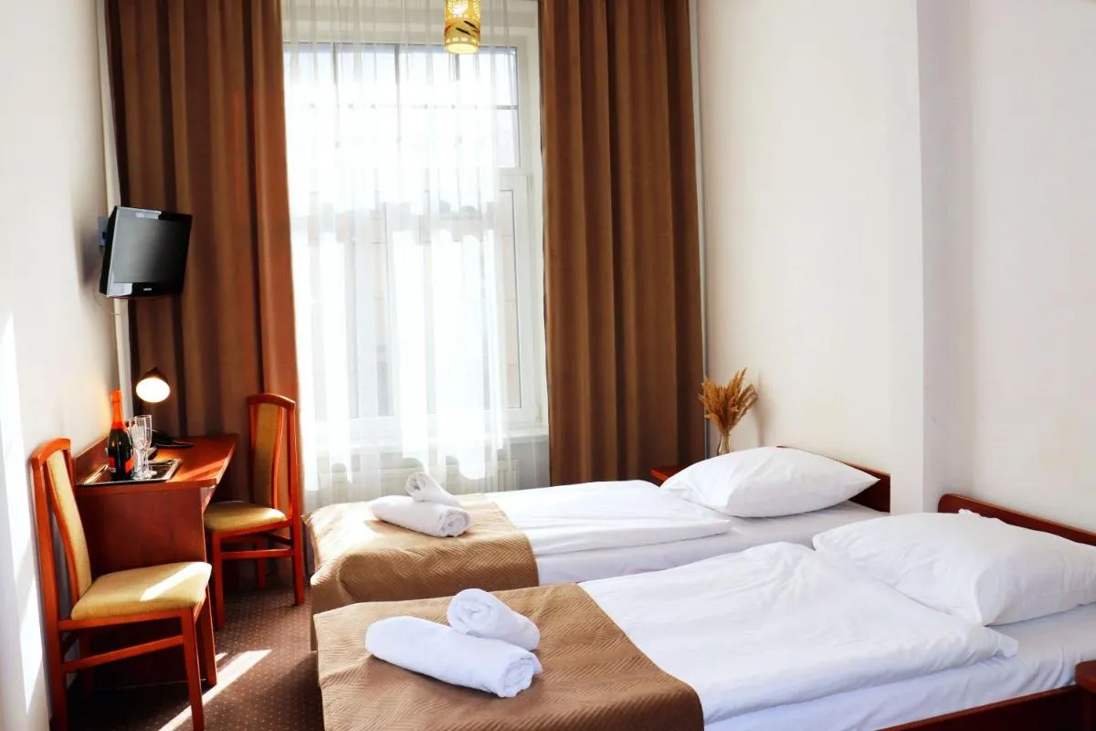 Image 5 of Hotel Lothus