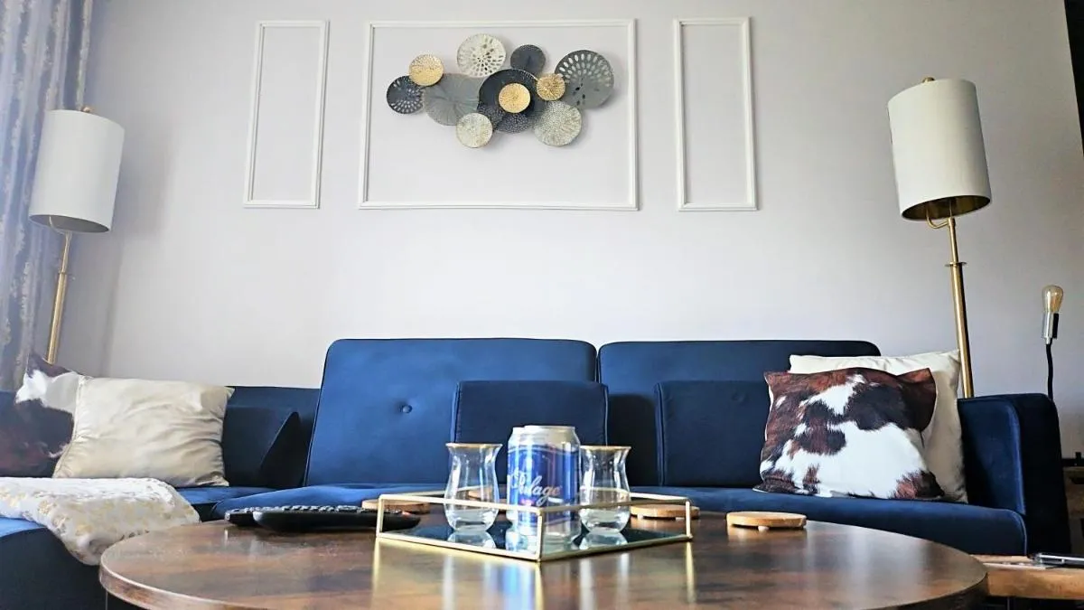 Image 1 of JAWORSKI APART’S – Apartament Deluxe 40m2-balkon także dla PALĄCYCH SELF CHECK IN 24H – bezkontaktowe natychmiastowe samodzielne zameldowanie przez 24h – FV