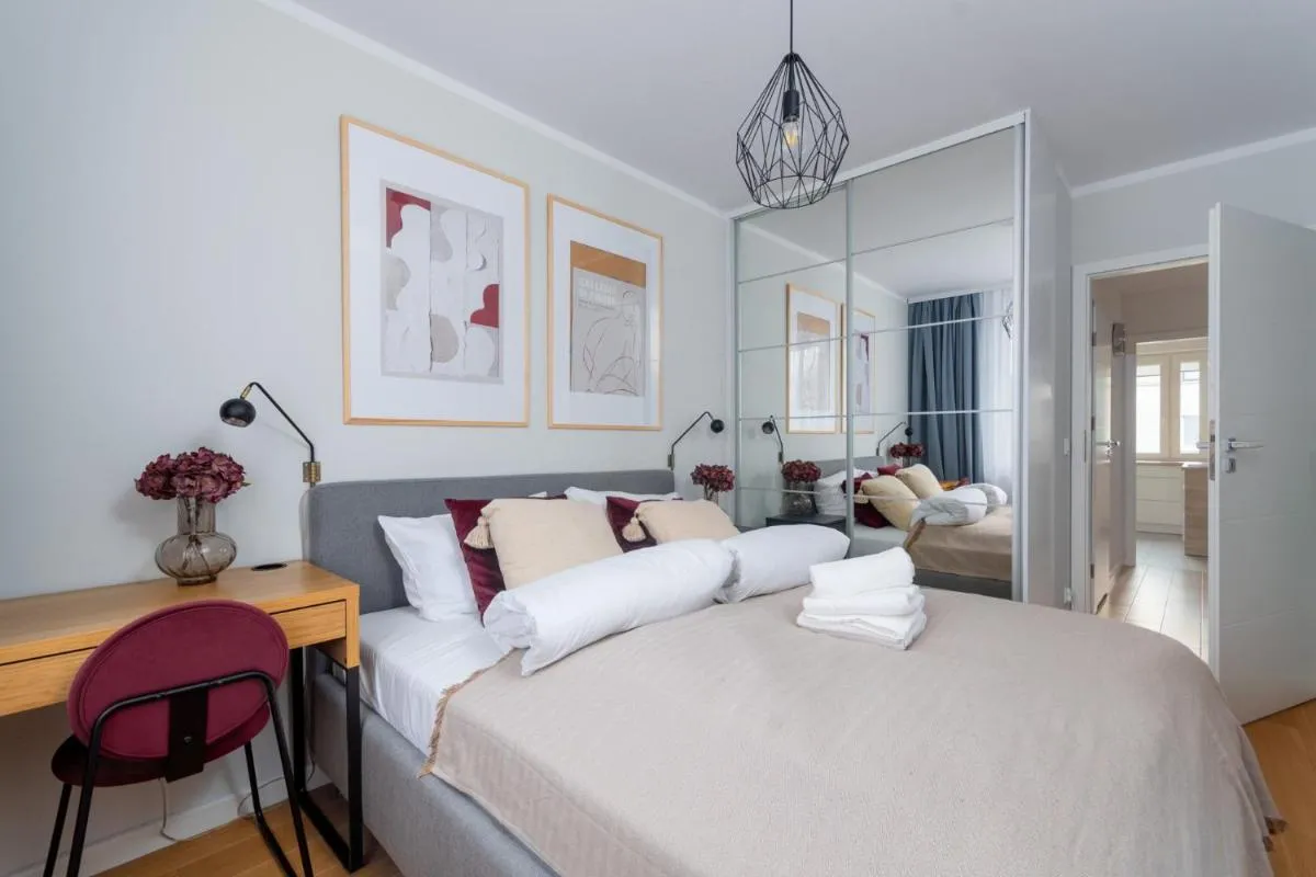 Image 1 of Jaracza Deluxe Apartment