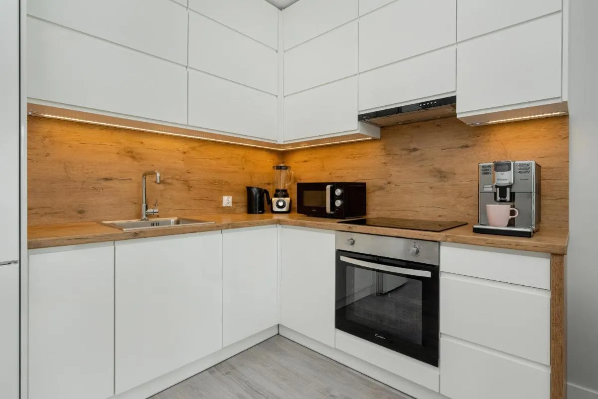 Image 3 of Jasny Apartament Blisko Starego Miasta we Wrocławiu by Rent like home