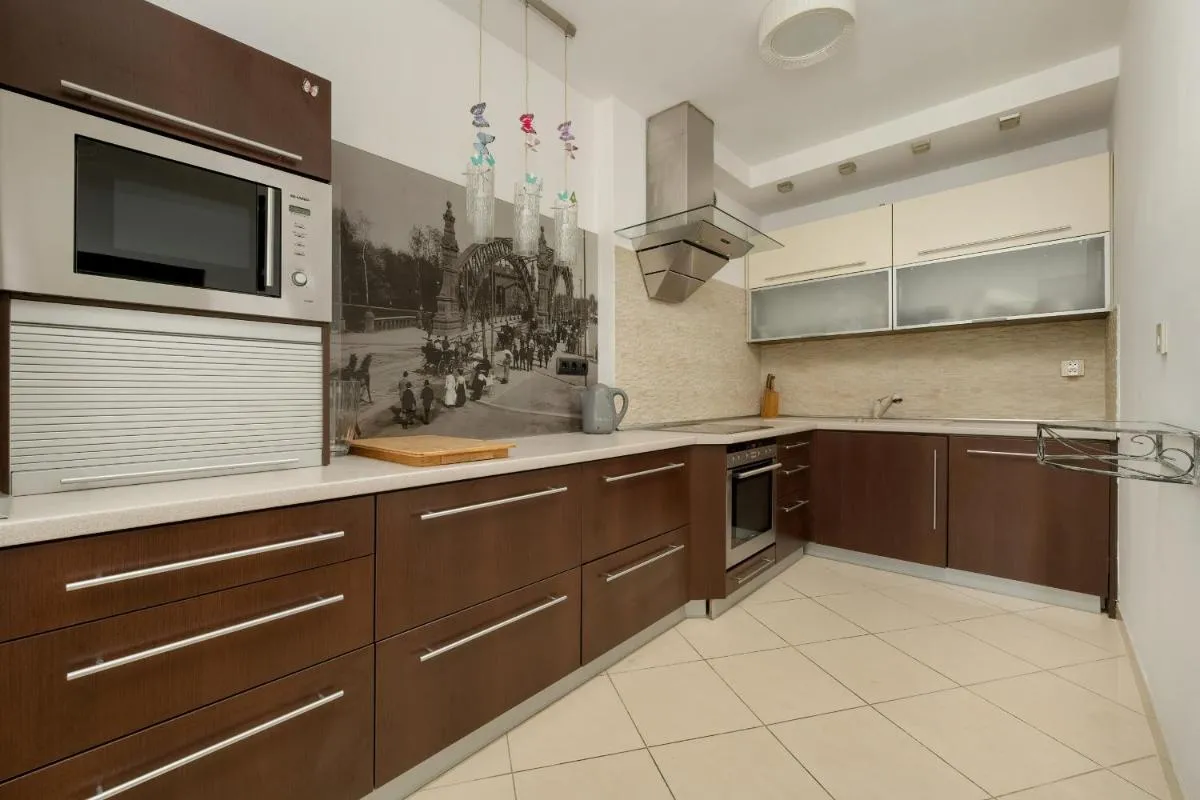 Image 3 of Jasny Dwupoziomowy Apartament we Wrocławiu by Noclegi Renters