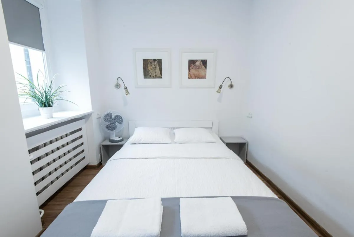 Image 6 of Klimt Apartment