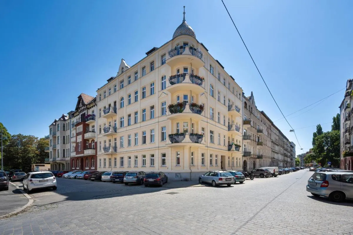 Image 2 of Komfortowe i Przytulne Studio Blisko Parku Wrocław by Noclegi Renters