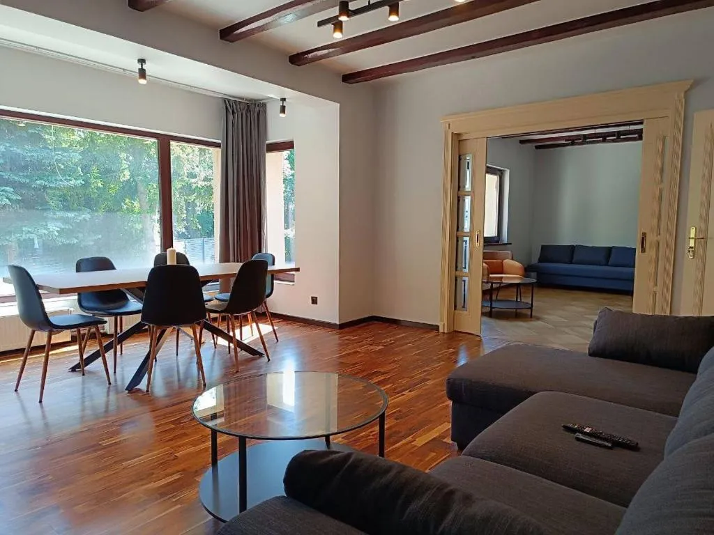 Image of Komfortowy apartament w spokojnej dzielnicy