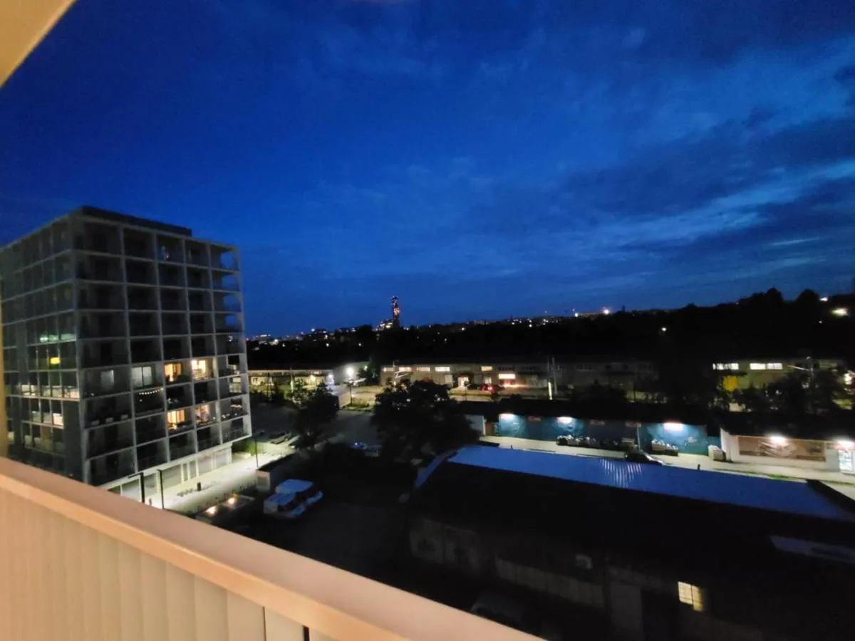 Image 1 of Komfortowy apartament z balkonem i parkingiem
