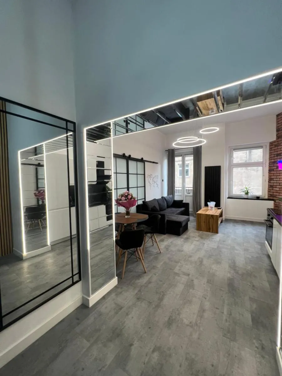 Image 4 of LOFT w centrum z jacuzzi
