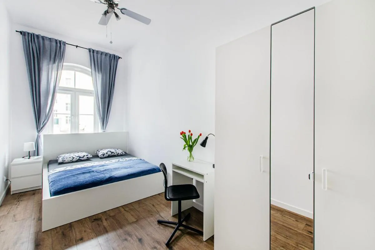 Image 3 of Loft City Center Apartments- Parking, Wifi, 24h Check-In