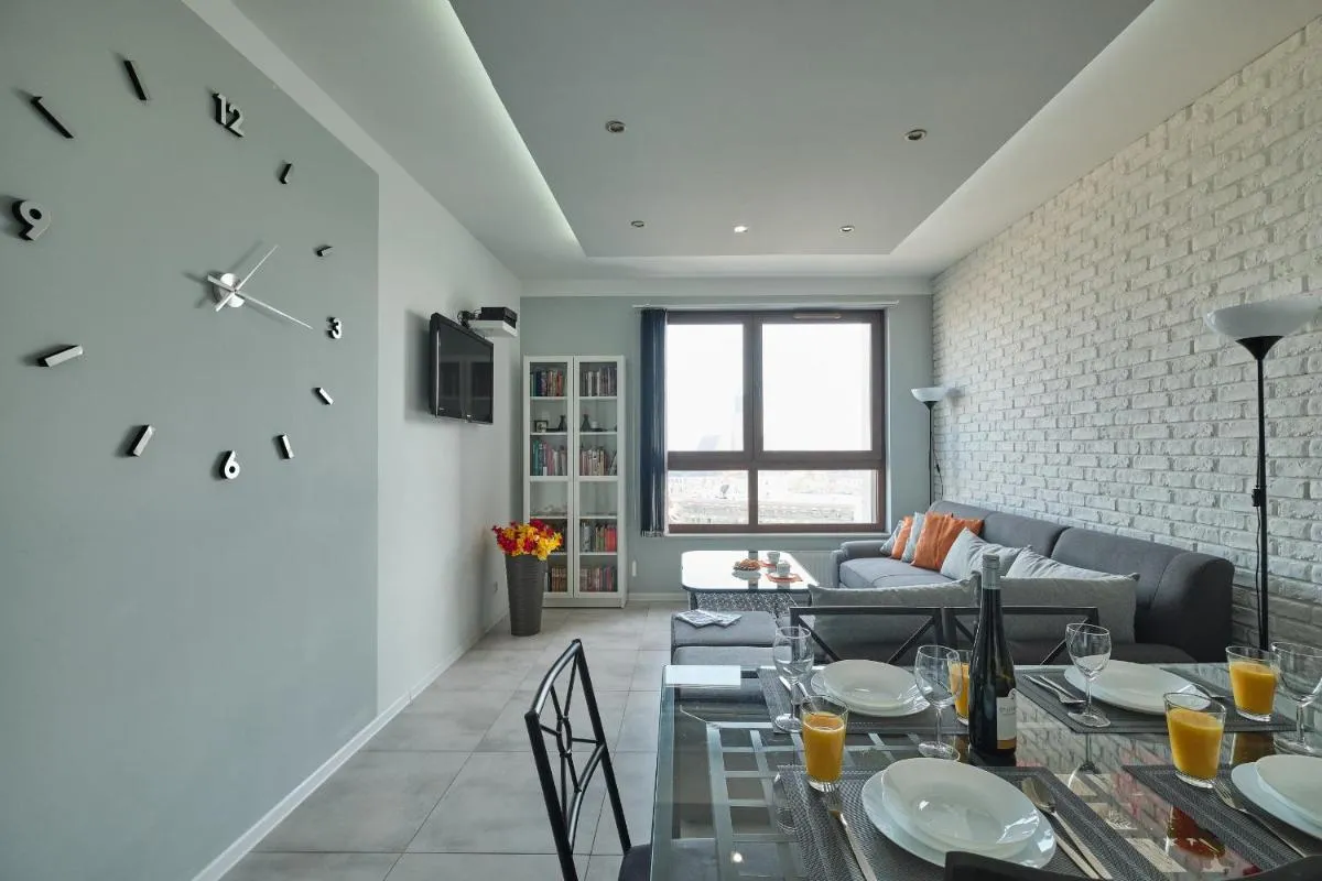 Image 4 of Lux Apartment Center